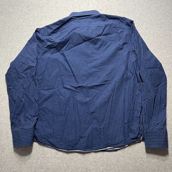 Untuckit Shirt Mens Large Blue Buton Up Triangle Polkadot 100% Cotton Long Sleev - Picture 5 of 7